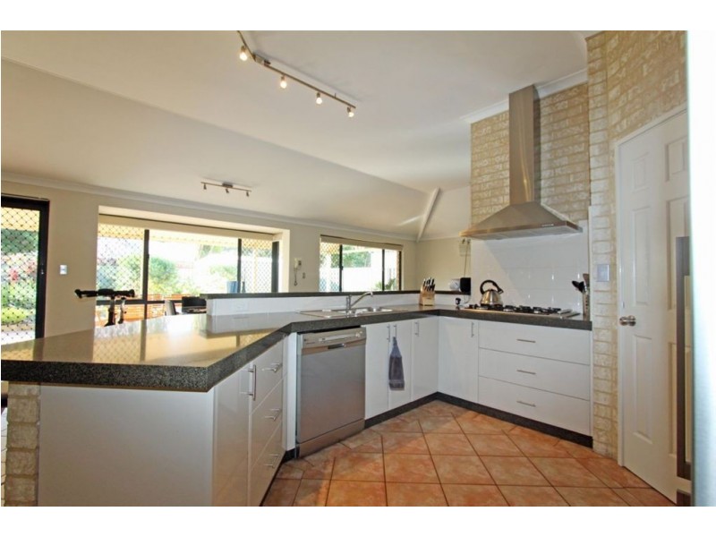 23 Willoughbridge Crescent, Erskine WA 6210