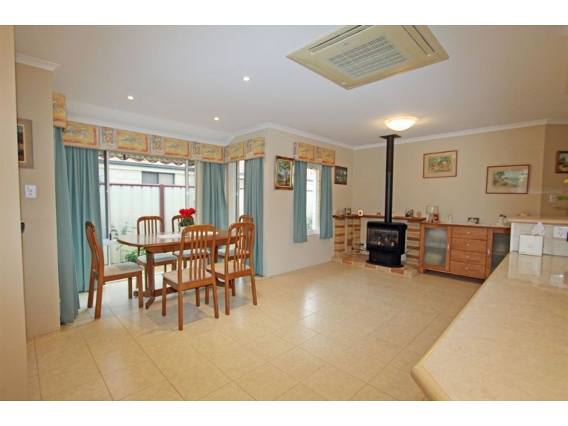 36 Mariners Cove Drive, Dudley Park WA 6210