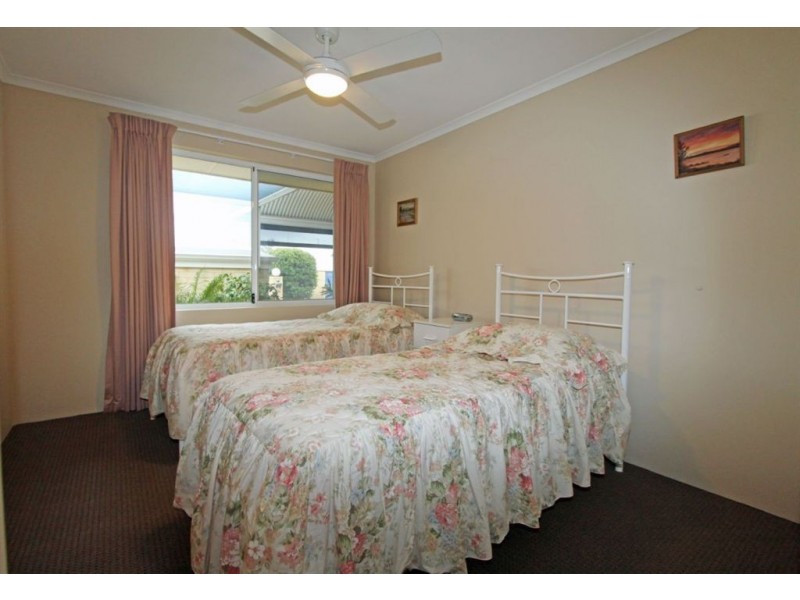 36 Mariners Cove Drive, Dudley Park WA 6210