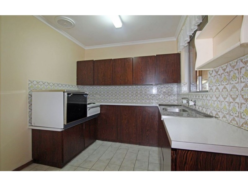 8 Morfitt Street, Mandurah WA 6210