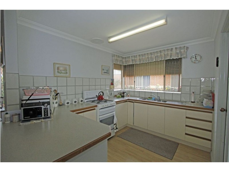 4/2 Randell Street, Mandurah WA 6210