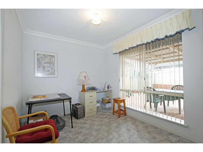 4/2 Randell Street, Mandurah WA 6210