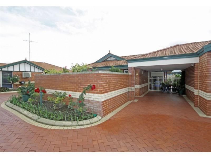 4/2 Randell Street, Mandurah WA 6210