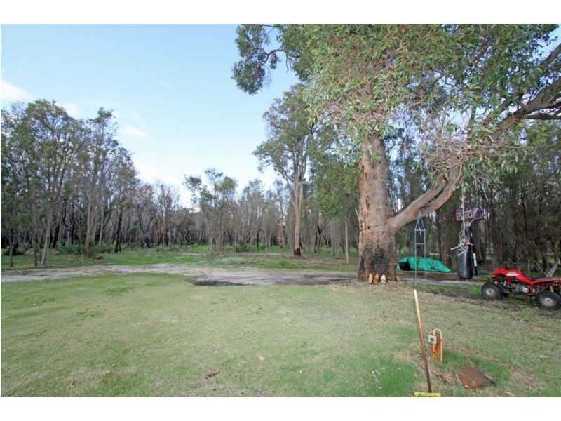 600 Southern Estuary Road, Lake Clifton WA 6215