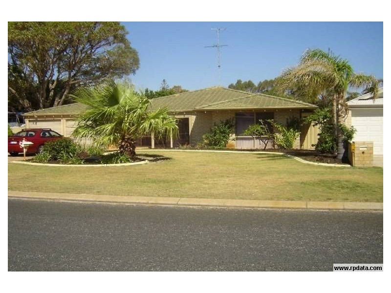 15 Tallas Road, Silver Sands WA 6210
