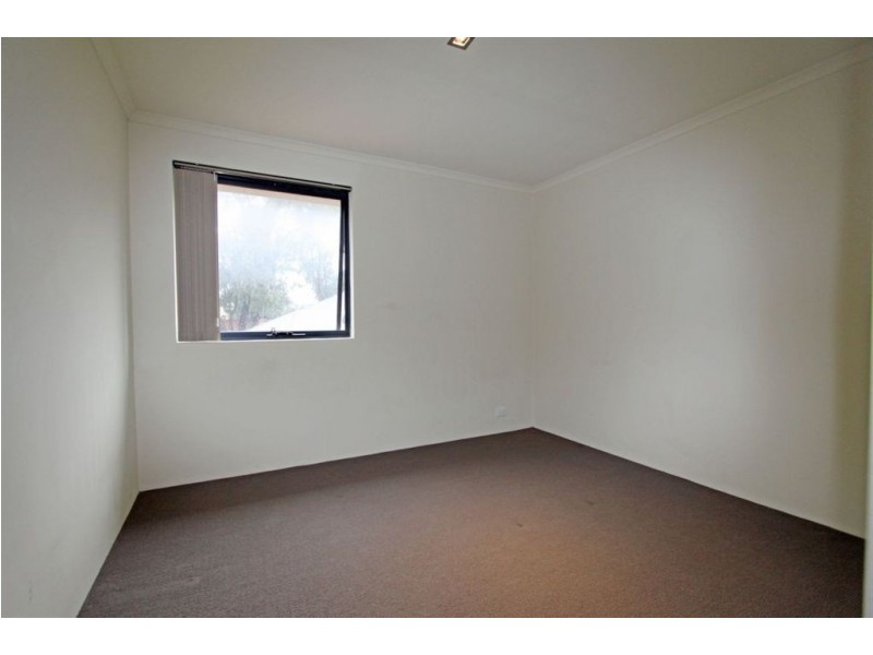 42/1 Mariners Cove Drive, Dudley Park WA 6210