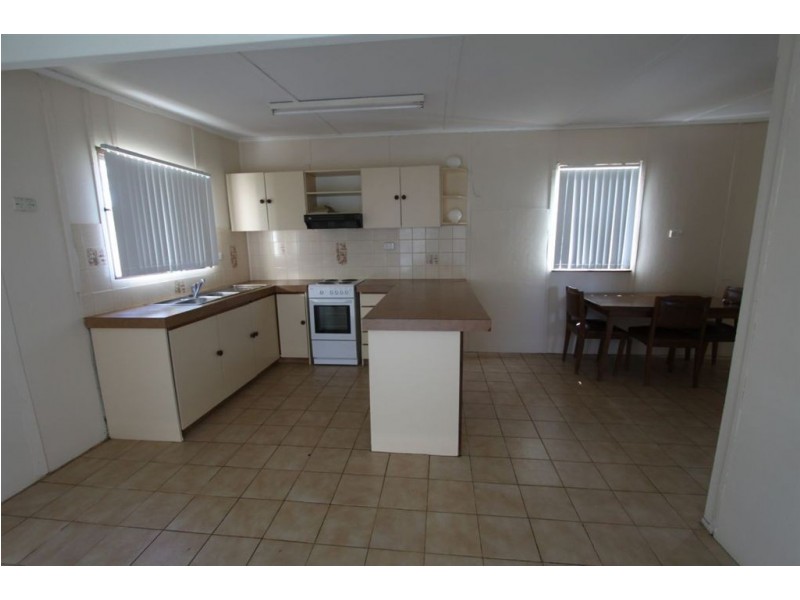 13 Duncan Road, Coodanup WA 6210