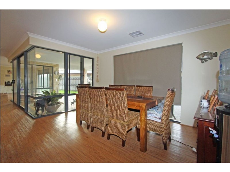 1 Fireglow Vista, Erskine WA 6210