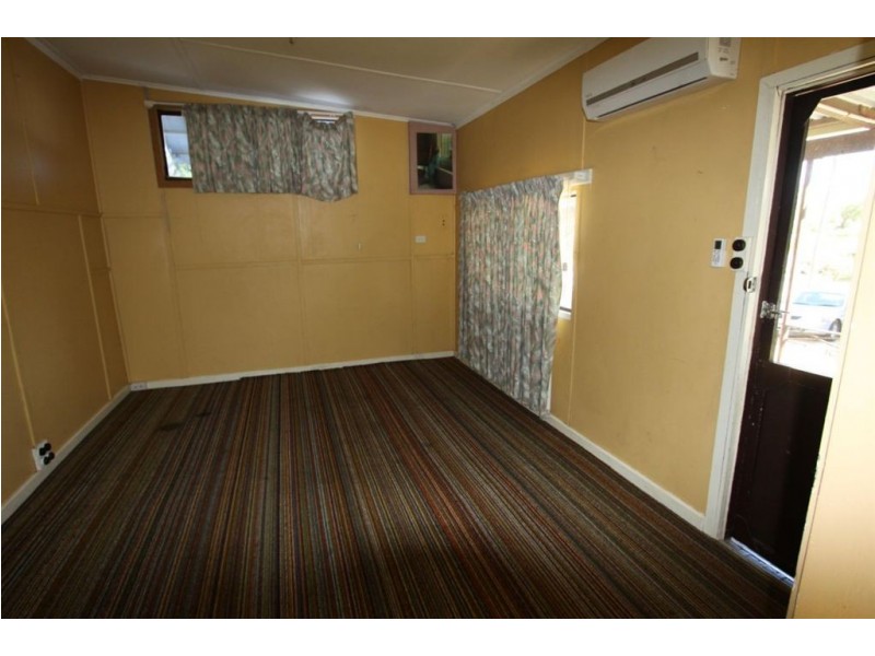 43 Morfitt Street, Mandurah WA 6210