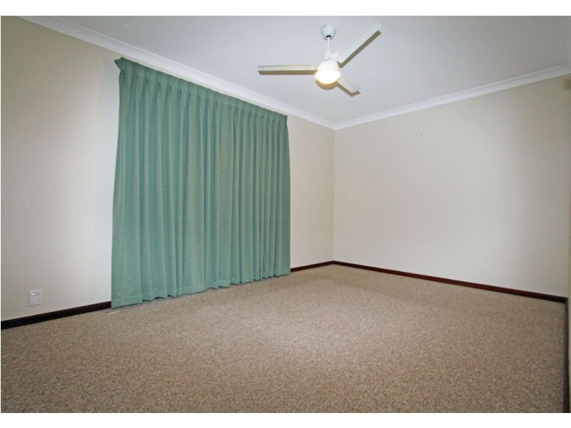 33 Morfitt Street, Mandurah WA 6210