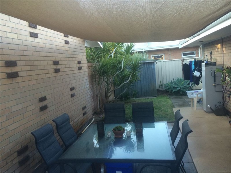 1/99 Gloucester Crescent, Shoalwater WA 6169
