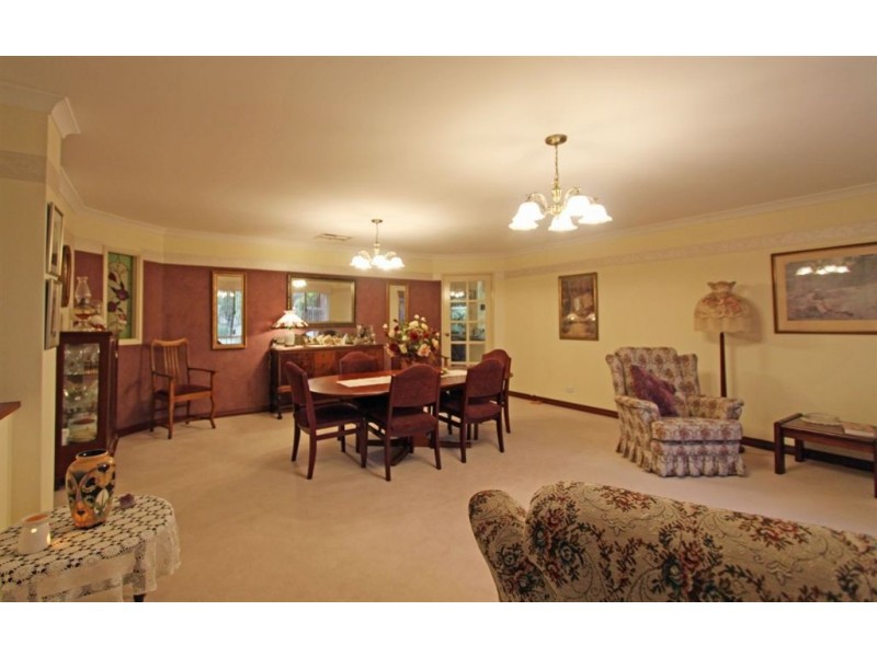 20 Brouwer Trail, Dudley Park WA 6210