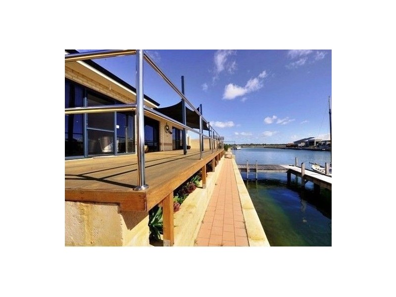 49 Katinka Retreat, Dudley Park WA 6210