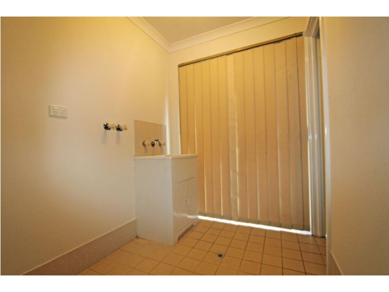 17 Templetonia Promenade, Halls Head WA 6210