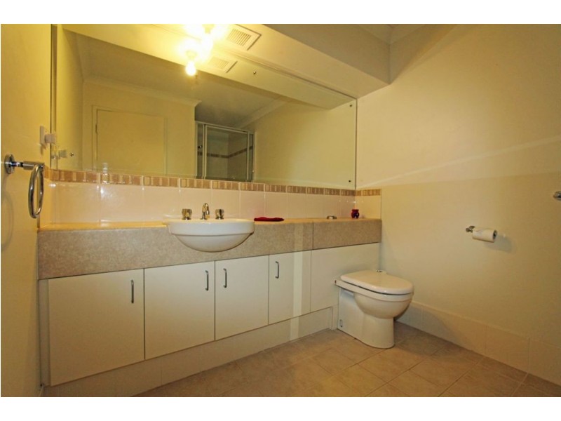 15/44 Oaklands Avenue, Halls Head WA 6210