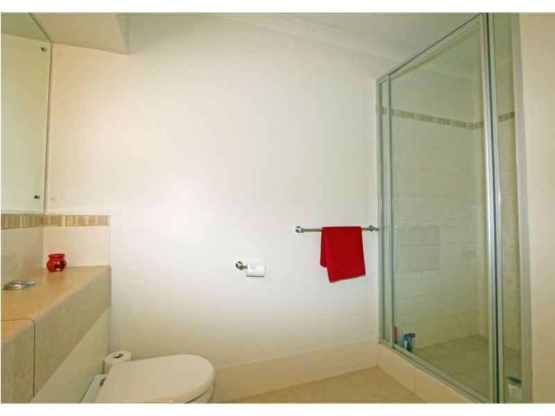 15/44 Oaklands Avenue, Halls Head WA 6210