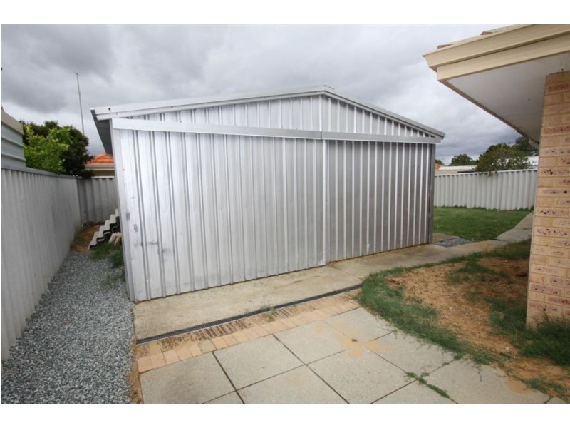 104 Waldron Boulevard, Greenfields WA 6210