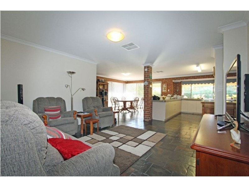 26 Clydesdale Drive, Greenfields WA 6210