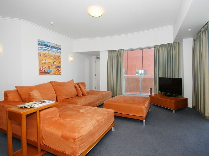102/16 Dolphin Drive, Mandurah WA 6210