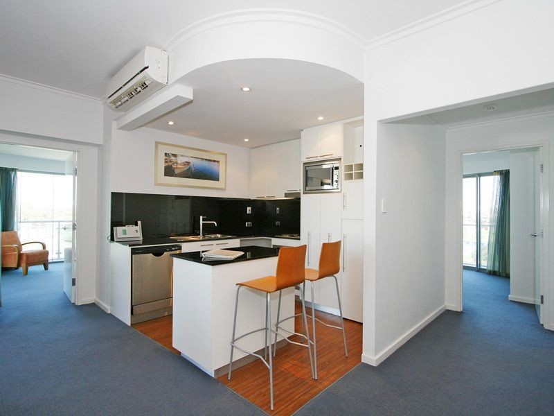 102/16 Dolphin Drive, Mandurah WA 6210