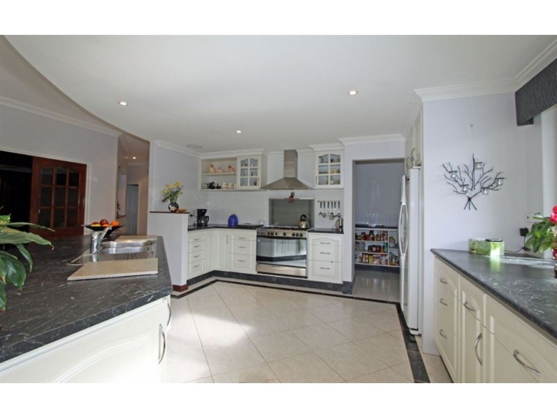 33 Perseus Road, Silver Sands WA 6210