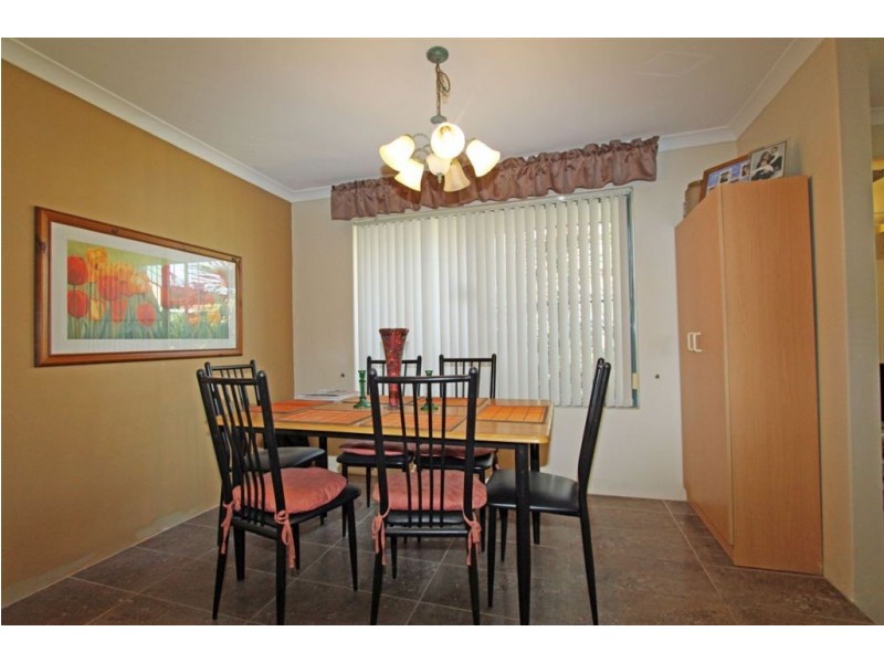 3 Castilloa Court, Halls Head WA 6210