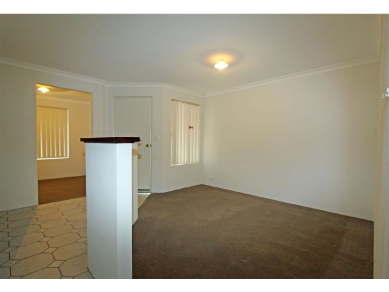 5B Nettle Place, Halls Head WA 6210