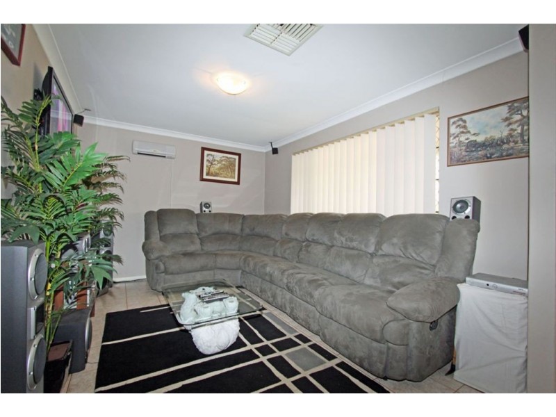 14 Olinda Court, Greenfields WA 6210