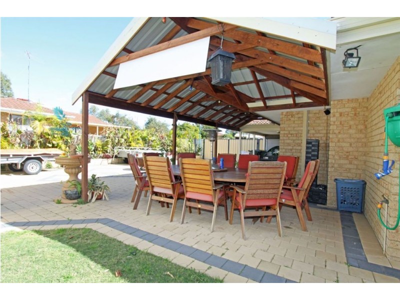 14 Olinda Court, Greenfields WA 6210