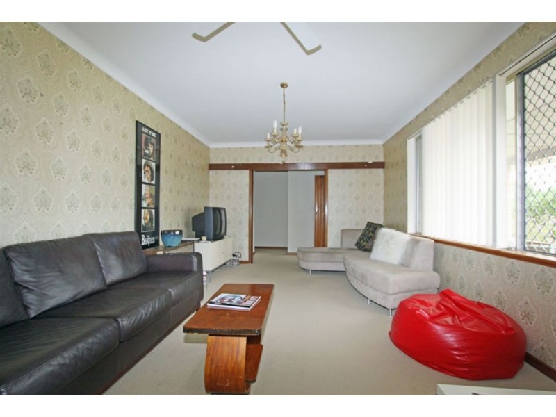 77 Gibson Street, Mandurah WA 6210