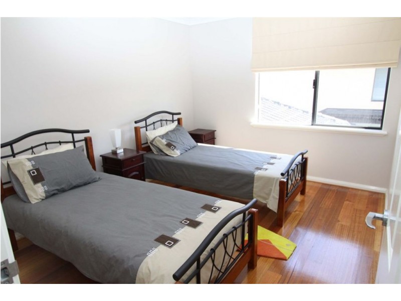 1/16 Henson Street, Silver Sands WA 6210