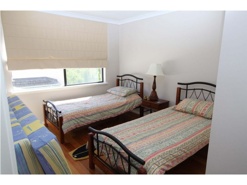 1/16 Henson Street, Silver Sands WA 6210