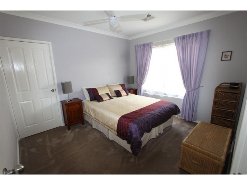 7 Guilderton Close, Erskine WA 6210