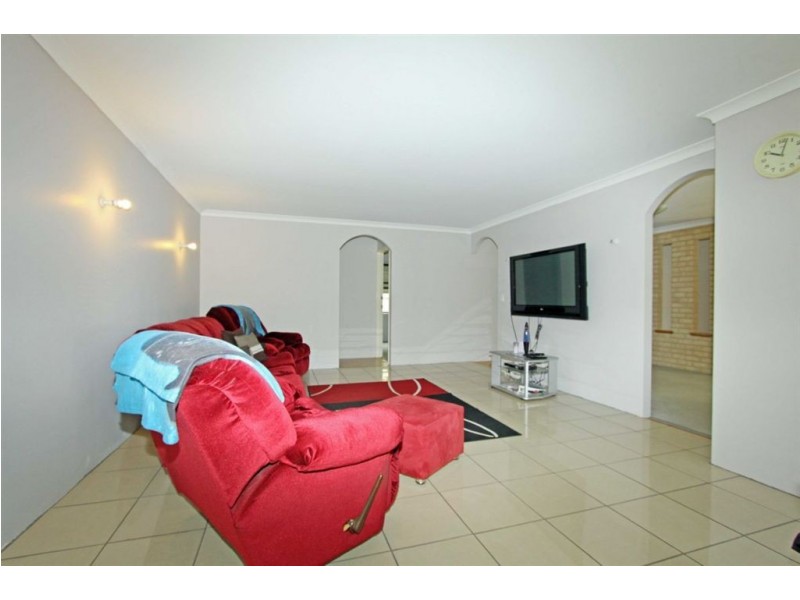 7 Mayfair Mews, Meadow Springs WA 6210