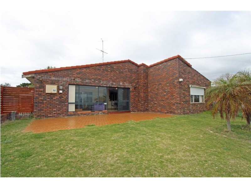 40A Halls Head Parade, Halls Head WA 6210