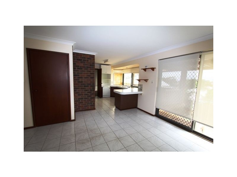 23 Carina Circle, Halls Head WA 6210