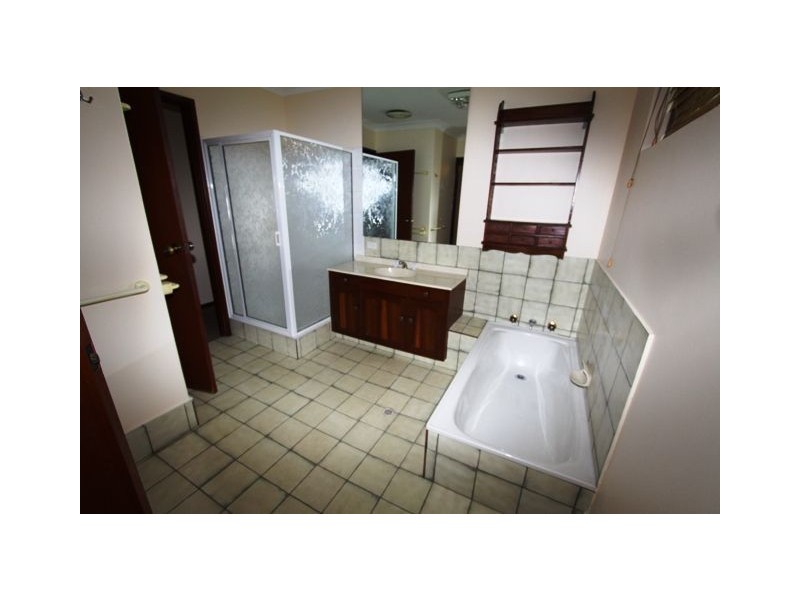 23 Carina Circle, Halls Head WA 6210