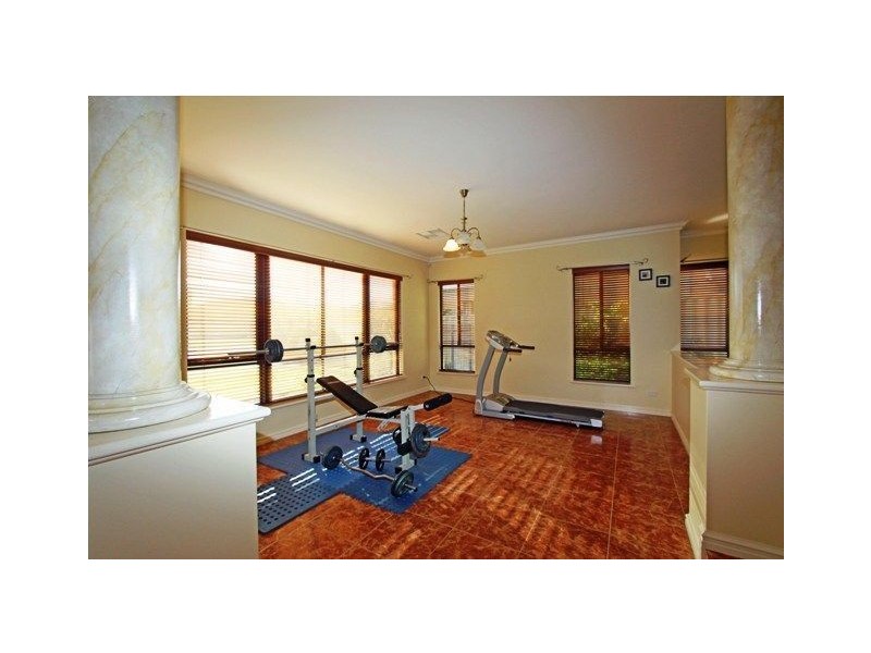 53 Ronsard Drive, San Remo WA 6210