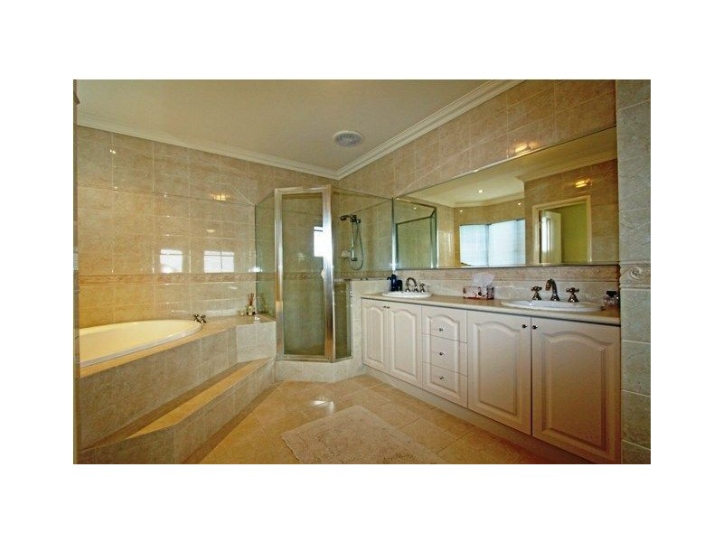 53 Ronsard Drive, San Remo WA 6210