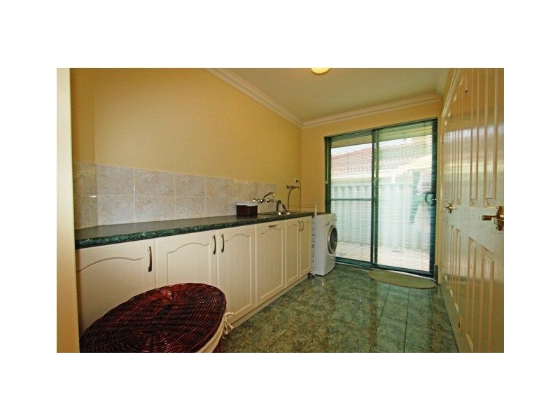 53 Ronsard Drive, San Remo WA 6210