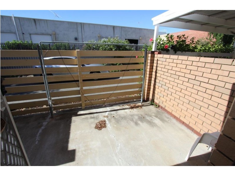 7/8 Creery Street, Dudley Park WA 6210