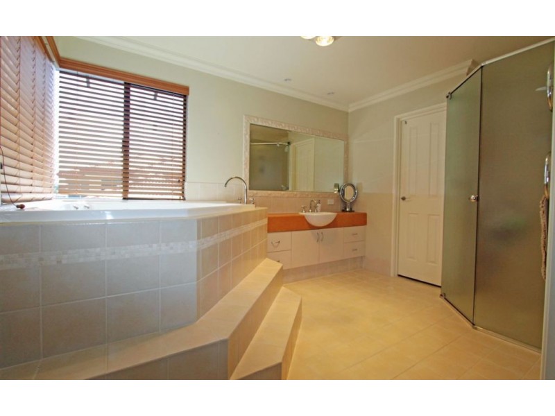 42 Sandpiper Island Retreat, Wannanup WA 6210