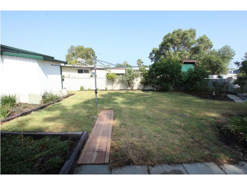 18 Morfitt Street, Mandurah WA 6210