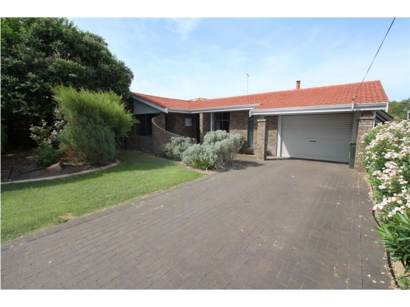 33 Vance Street, Dudley Park WA 6210