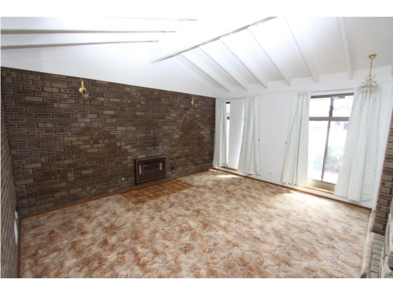 33 Vance Street, Dudley Park WA 6210