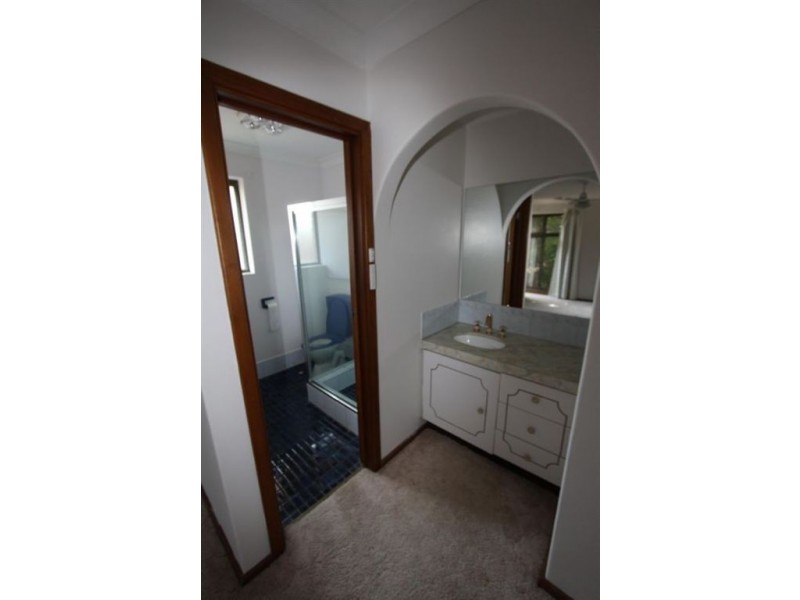 33 Vance Street, Dudley Park WA 6210