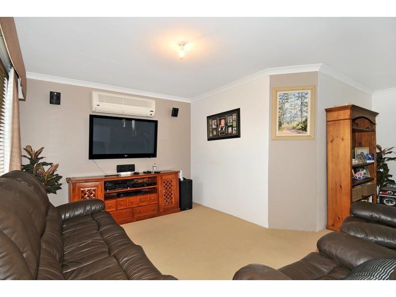 12 Carnoustie Gardens, Meadow Springs WA 6210