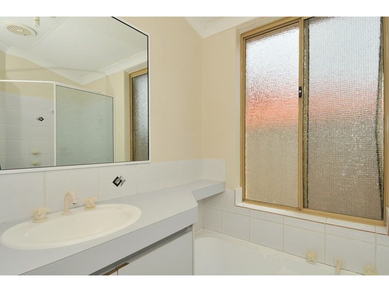 12 Carnoustie Gardens, Meadow Springs WA 6210