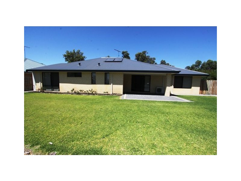 14 Garden Road, Dawesville WA 6211