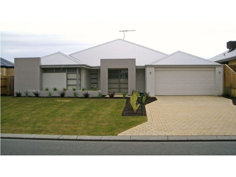 13 Karon Vista, Halls Head WA 6210